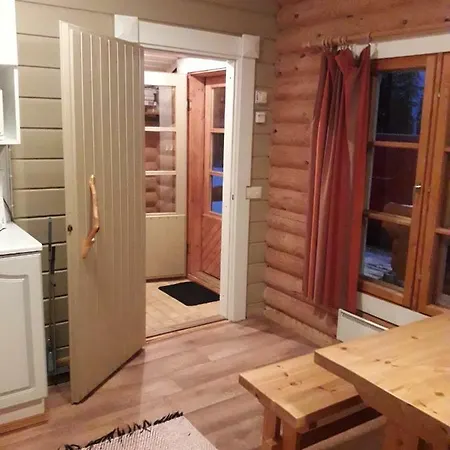 Saukkovaarahill Cottages * Ristijärvi